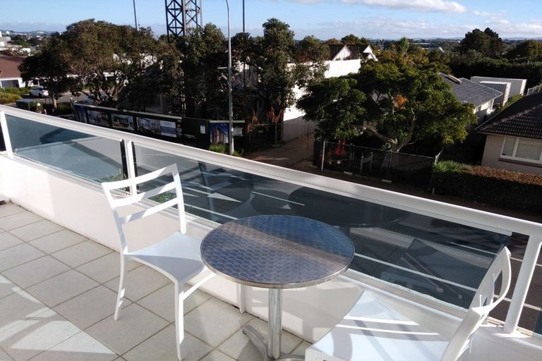 Photo of property in 4/15h Auburn Street, Takapuna, Auckland, 0622
