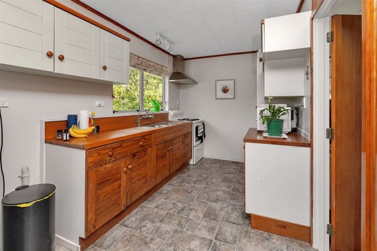 Photo of property in 44 Rosythe Road, Waipu, 0582