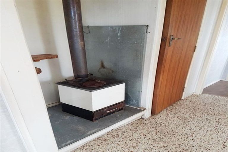 Photo of property in 16 Cook Drive, Whitianga, 3510