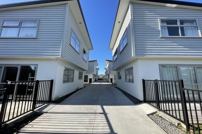 Photo of property in 2/33 Elizabeth Street, Riccarton, Christchurch, 8041