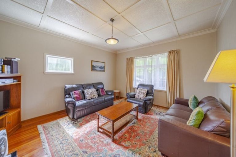 Photo of property in 607 Maddison Street, Akina, Hastings, 4122