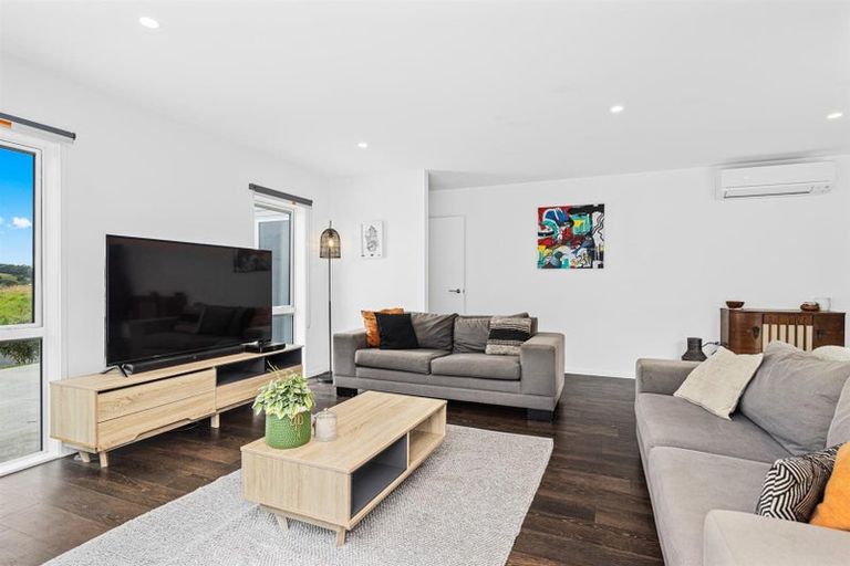 Photo of property in 10 Georgetti Way, Warkworth, 0910