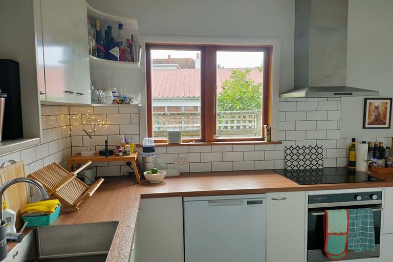 Photo of property in 187b Waiwhetu Road, Waterloo, Lower Hutt, 5011