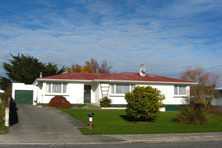 Photo of property in 6 Oxford Street, East Gore, Gore, 9710