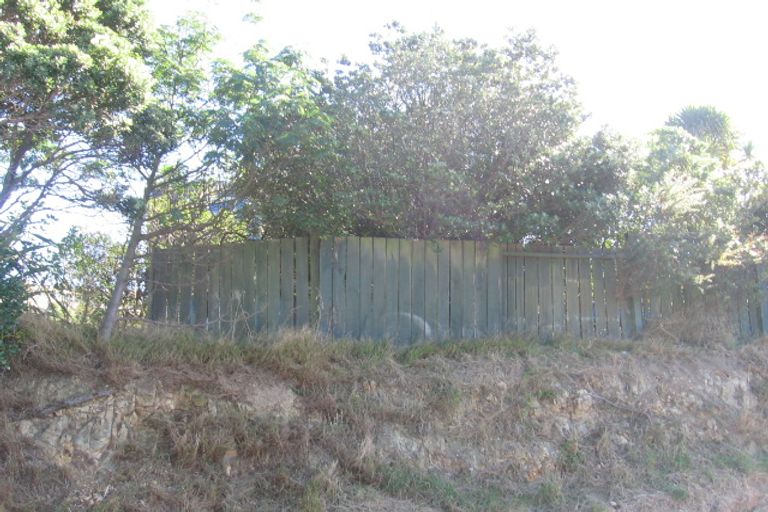 Photo of property in 3 Hawtrey Terrace, Johnsonville, Wellington, 6037