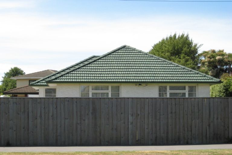Photo of property in 1/36 Avonhead Road, Avonhead, Christchurch, 8042