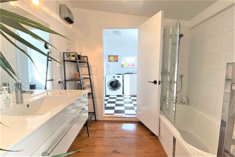 Photo of property in 101 Twelfth Avenue, Tauranga South, Tauranga, 3112