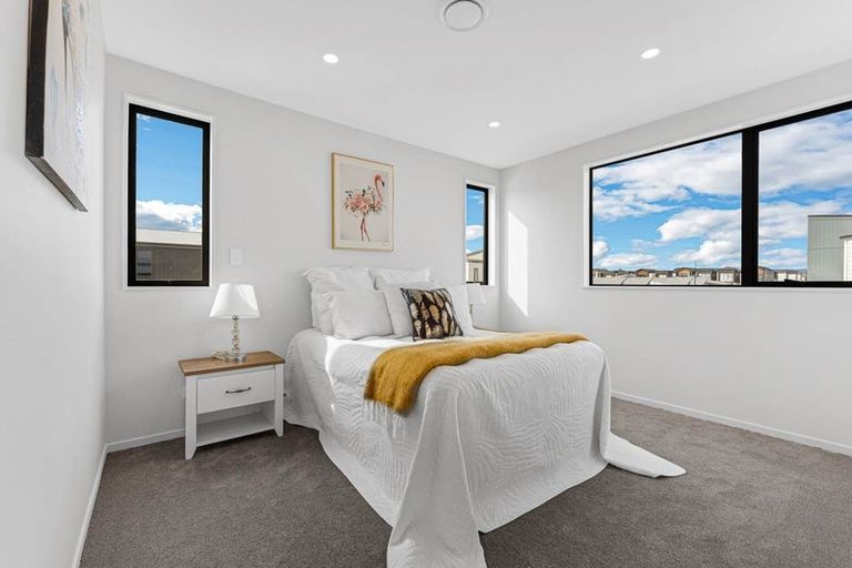 Photo of property in 20 Corporal Street, Papakura, 2110