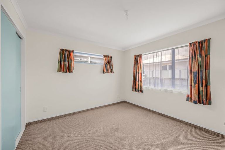 Photo of property in 18a Hillary Crescent, Maraenui, Napier, 4110