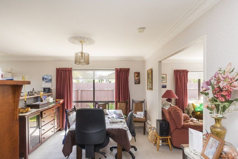 Photo of property in 373a Ruahine Street, Terrace End, Palmerston North, 4410