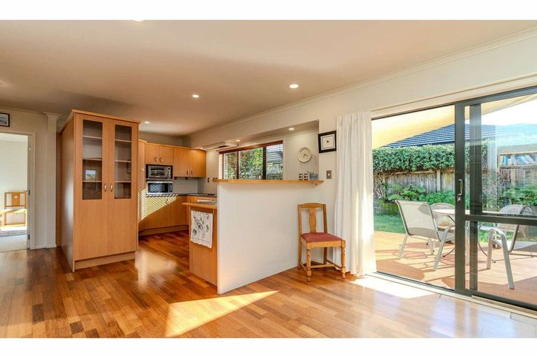 Photo of property in 21a Oakridge Drive, Kerikeri, 0230