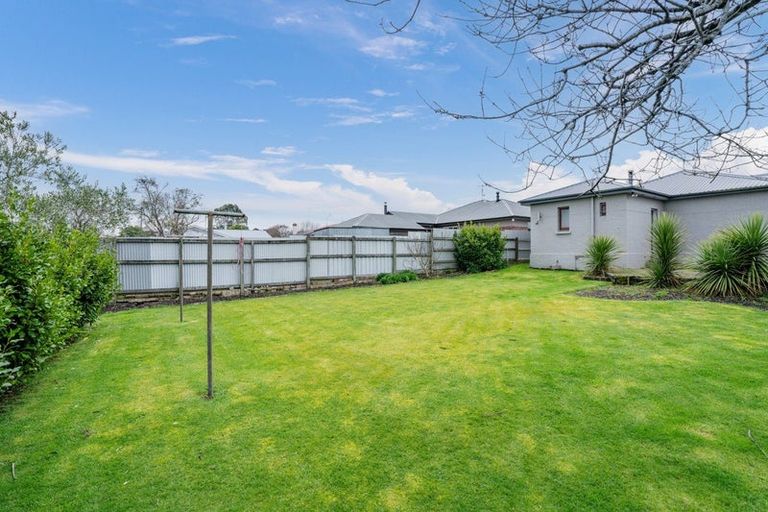 Photo of property in 51 Newcastle Street, Windsor, Invercargill, 9810