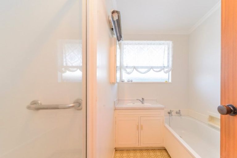 Photo of property in 4 Frederick Street, Terrace End, Palmerston North, 4410