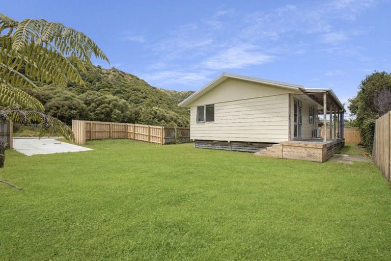 Photo of property in 3 Rongomau Lane, Raumati South, Paraparaumu, 5032