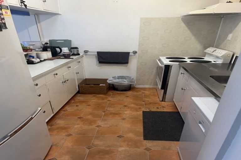 Photo of property in 5/124 Campbell Street, Karori, Wellington, 6012