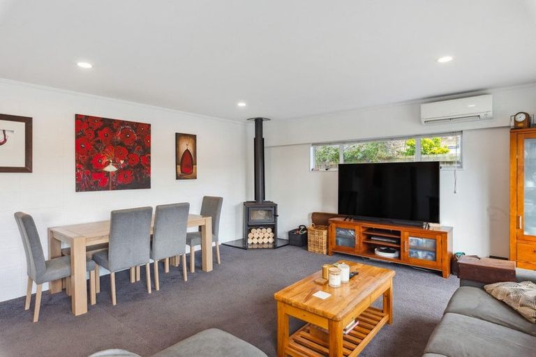 Photo of property in 4 Belvedere Avenue, Waikanae, 5036