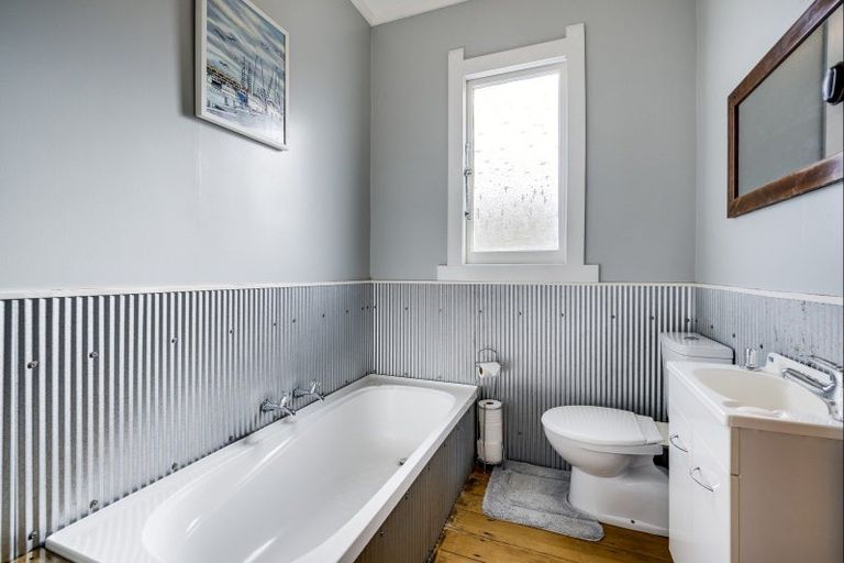 Photo of property in 17 Chambers Street, Te Awa, Napier, 4110