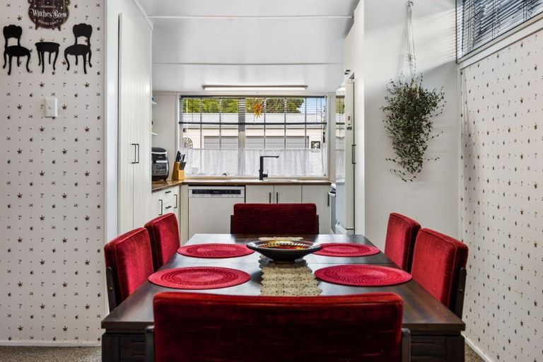 Photo of property in 23 Portia Street, Stratford, 4332