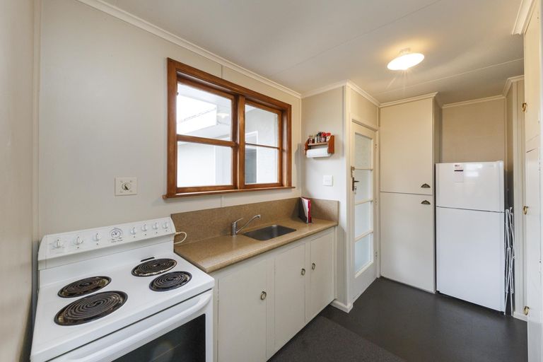 Photo of property in 9b Denbigh Place, Awapuni, Palmerston North, 4412