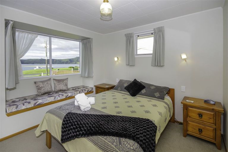 Photo of property in 38 Waterfront Road, Pukenui, 0484