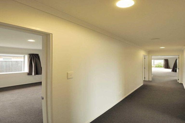 Photo of property in 19 Burford Way, Rolleston, 7615