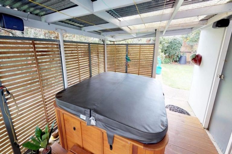 Photo of property in 25 George Street, Levin, 5510