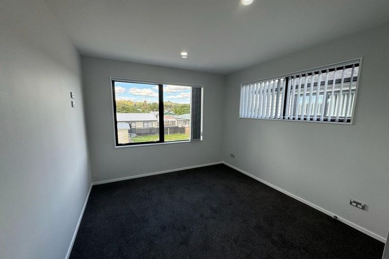 Photo of property in 42b Sheehan Avenue, Papakura, 2110