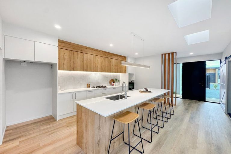 Photo of property in 16 Elsie Lange Way, Casebrook, Christchurch, 8051