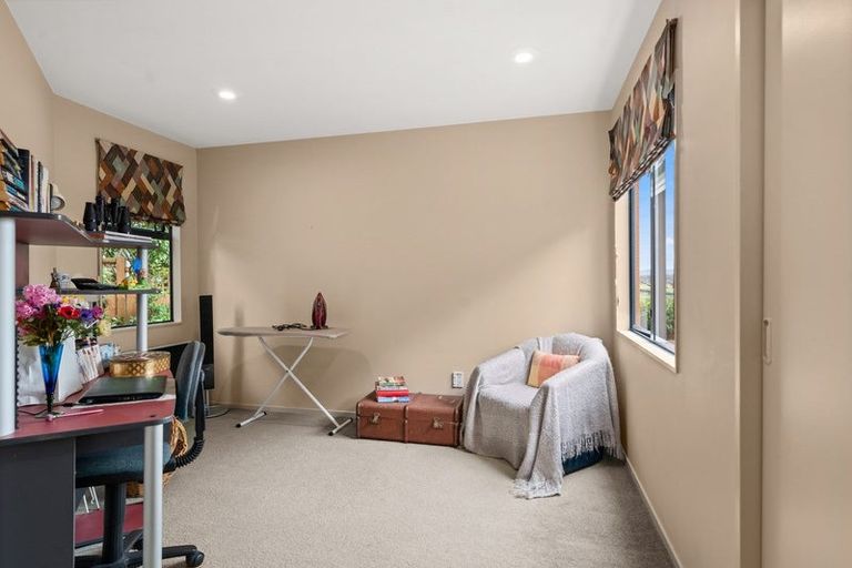 Photo of property in 17 Meadow Vale, Coastlands, Whakatane, 3120