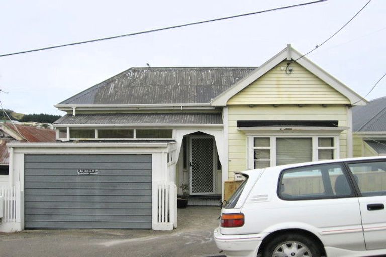 Photo of property in 59 Te Wharepouri Street, Berhampore, Wellington, 6023