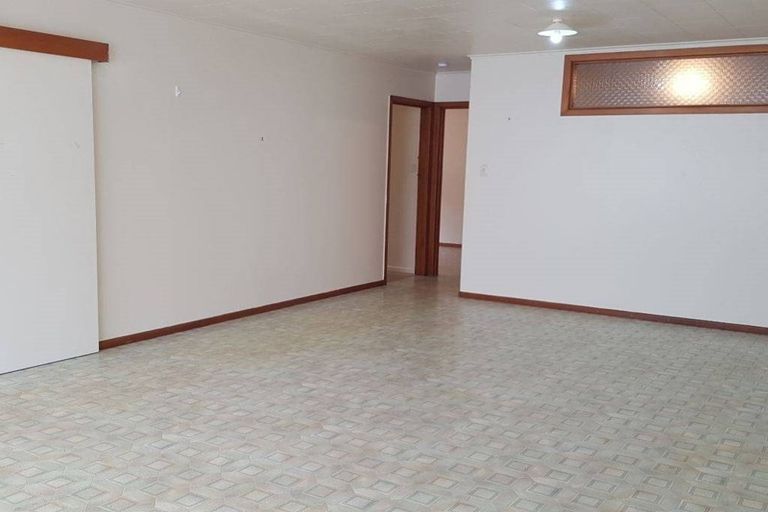 Photo of property in 44 Helvetia Road, Pukekohe, 2120