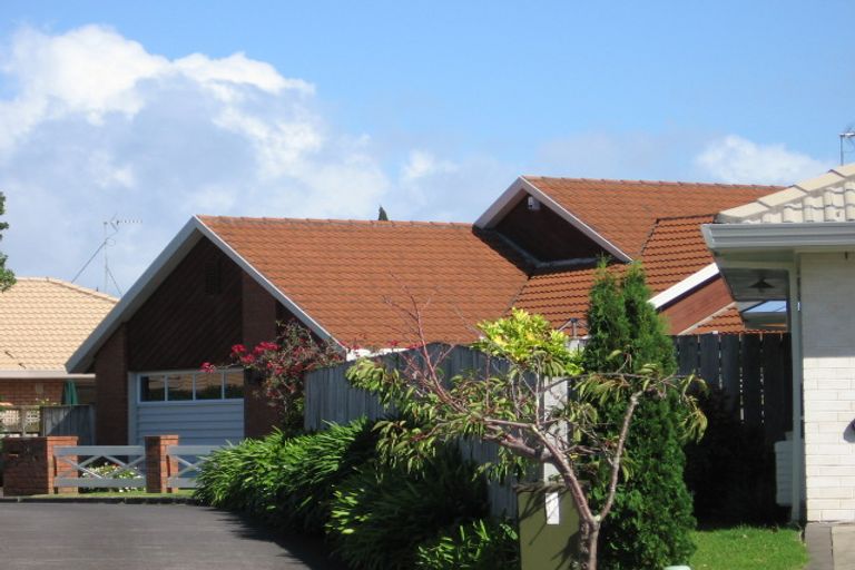 Photo of property in 5 Dunn Place, Farm Cove, Auckland, 2010