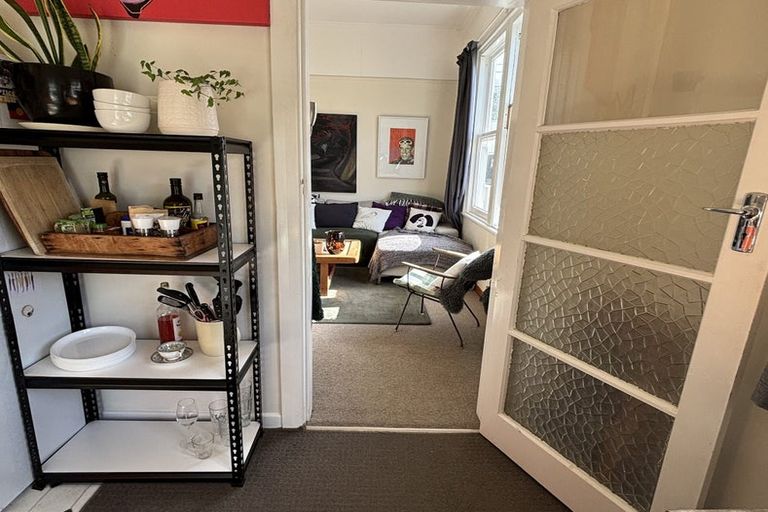 Photo of property in 11a Owen Street, Newtown, Wellington, 6021