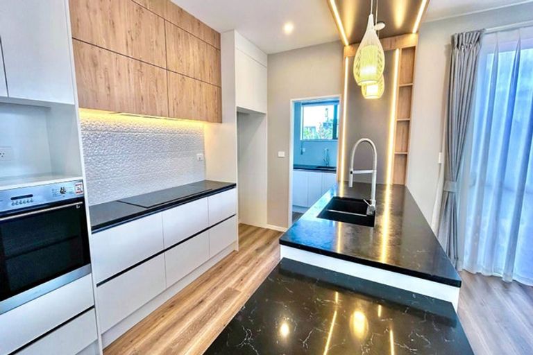 Photo of property in 12 Mantis Lane, Hobsonville, Auckland, 0616