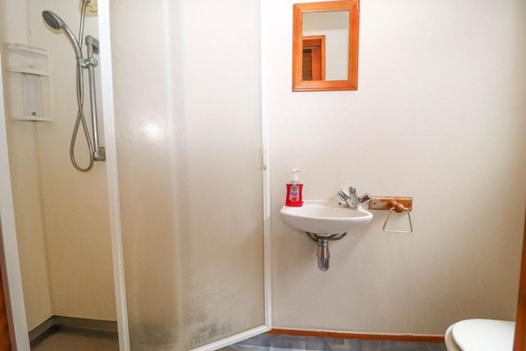 Photo of property in 12 Adams Road, Thornton Bay, Thames, 3575