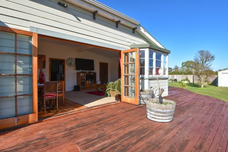 Photo of property in 24 Hilton Road, Carterton, 5713