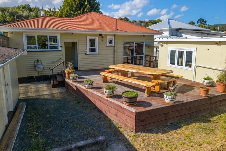 Photo of property in 30 Emano Street, Toi Toi, Nelson, 7010