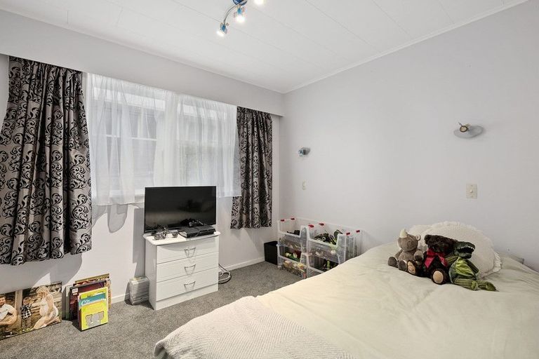 Photo of property in 62 Sunbrae Drive, Silverstream, Upper Hutt, 5019