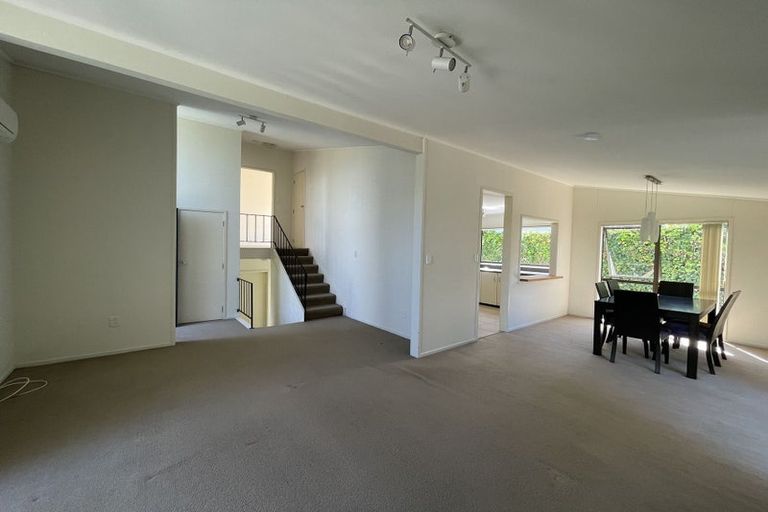 Photo of property in 74 Stanaway Street, Hillcrest, Auckland, 0627