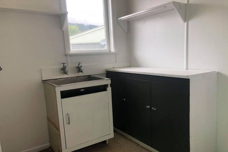 Photo of property in 3 Liane Place, Mangakakahi, Rotorua, 3015