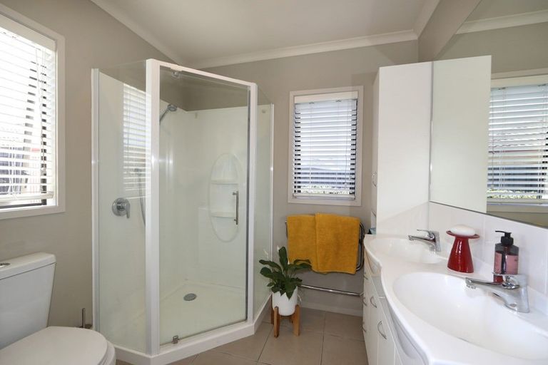 Photo of property in 12 Inglis Place, Mahora, Hastings, 4120