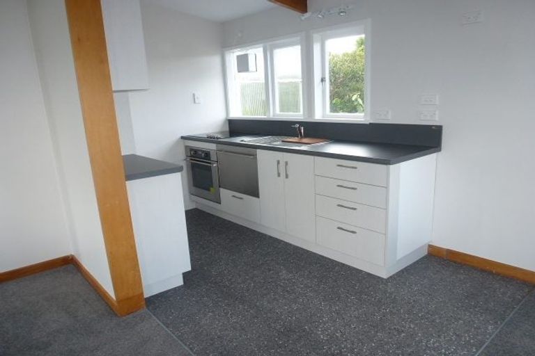 Photo of property in 2/26 Deloraine Street, Somerfield, Christchurch, 8024