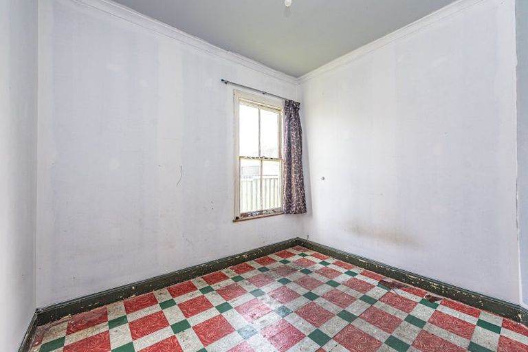 Photo of property in 22 Kings Avenue, Gonville, Whanganui, 4501