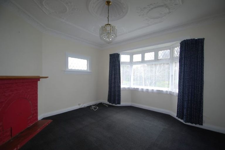 Photo of property in 1/76 Cambridge Terrace, Waterloo, Lower Hutt, 5011