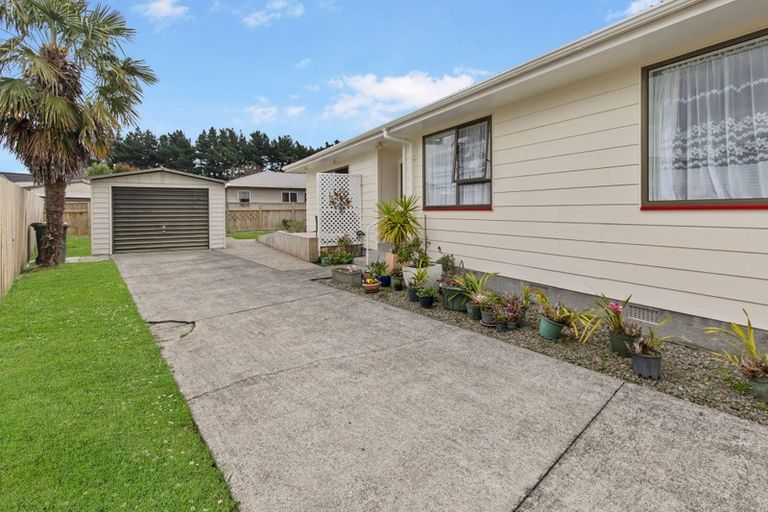 Photo of property in 11 Jupiter Street, Milson, Palmerston North, 4414