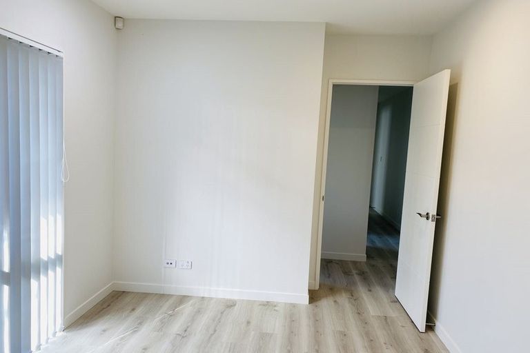 Photo of property in 9 Captain Rings Drive, Papakura, 2110