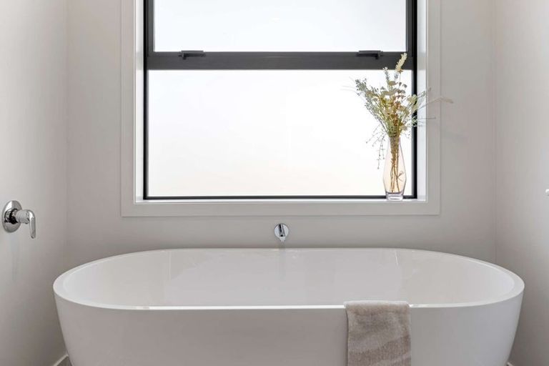 Photo of property in 36 Longview Drive, Lake Hawea, 9382