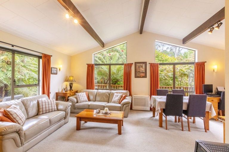 Photo of property in 25 Abbotsford Road, Waipawa, 4210