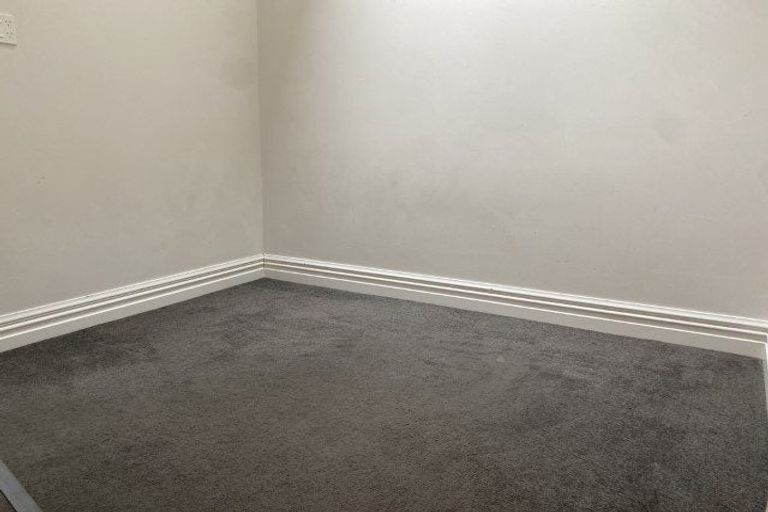 Photo of property in 140 Elizabeth Street, Mount Victoria, Wellington, 6011