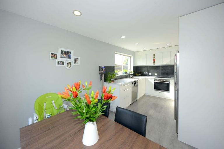 Photo of property in 91 Denise Crescent, Hornby, Christchurch, 8042
